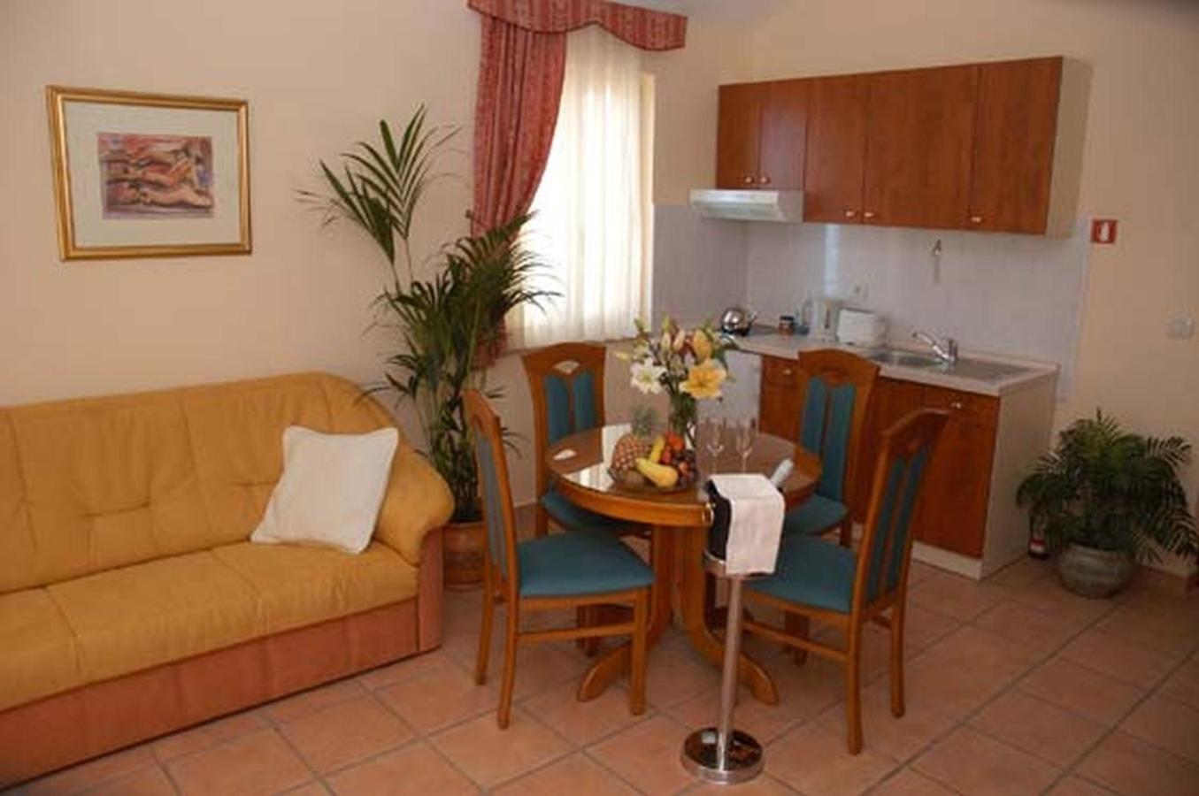 Aparthotel Villa Mozart 伯德古拉 外观 照片